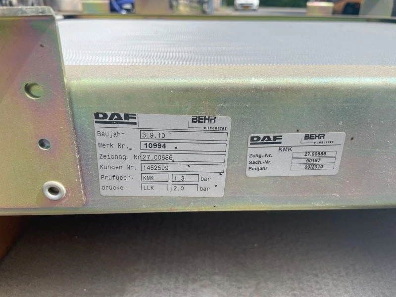 DAF - 1452599 RADIATEUR 106X75 CM (ALS NIEUW) afbeelding 3