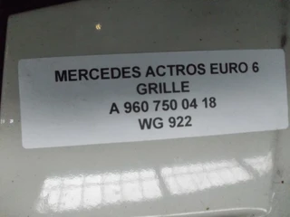 Mercedes-Benz Actros - A 960 750 04 18 GRILLE EURO 6 изображение 3 миниатюра