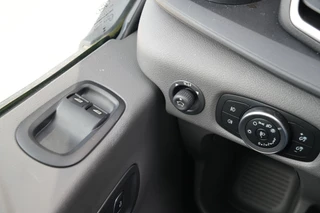 Ford Transit 2023 - 350 2.0 TDCI L3H2 Trend 130pk DC 7 zits - Navi - Stoelverwarming - Raptor - Cruise - Trekhaak - PDC - Rijklaar obrazek 18