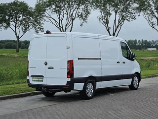 Mercedes-Benz Sprinter 2021 - 319 image 3