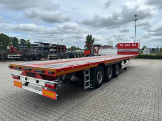 KAESSBOHRER N/A 2026 - new and unused Heavy-Duty flatbed / 690cm extendable / steering axle / discbrakes / NL-trailer / APK: 04-2027 obrazek 9