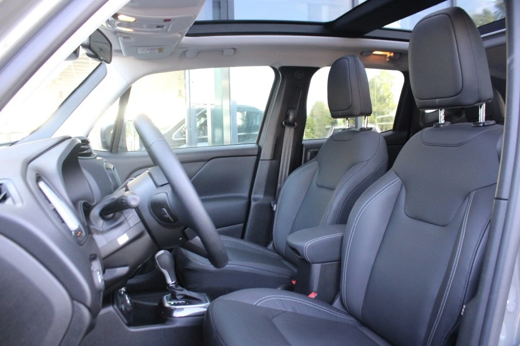 Jeep Renegade 2022 - 4XE 240 HYBRID S / Leder / Panoramadak / 19 inch afbeelding 2