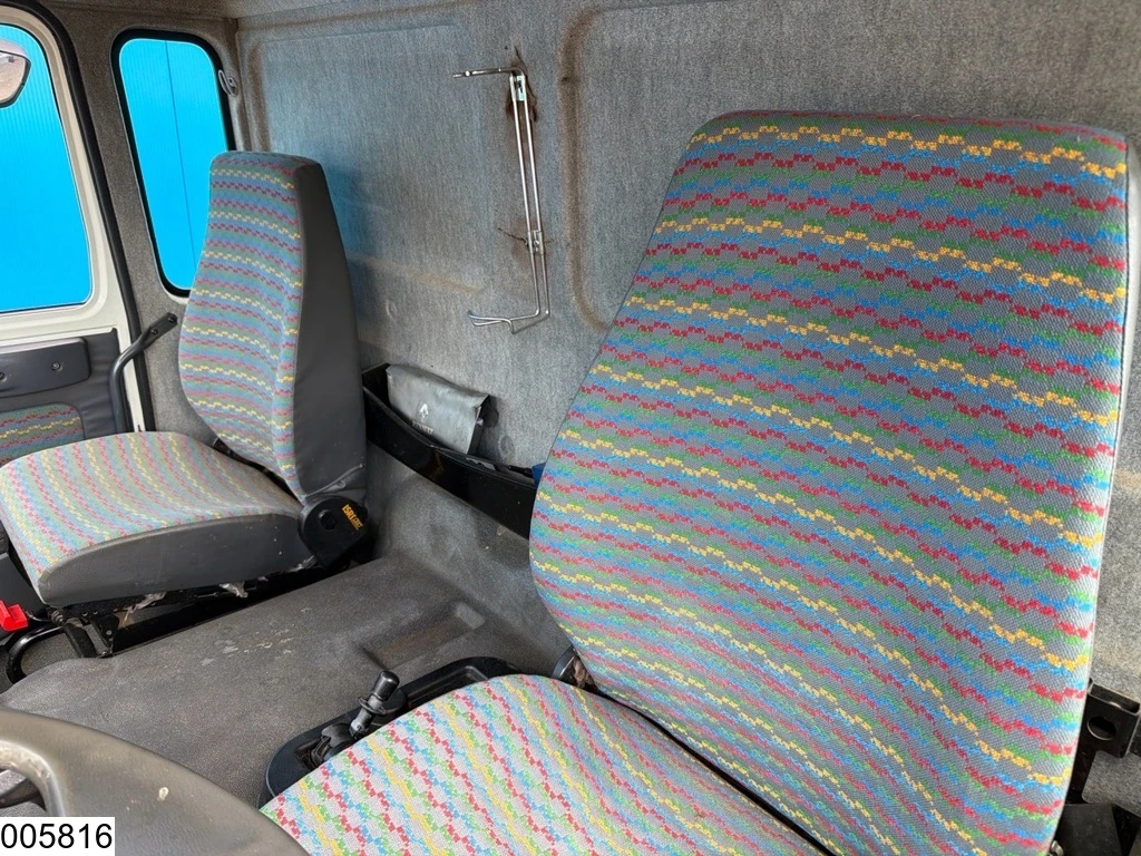 Renault 1995 - Midliner 180 Manual, Steel, 2 Comp afbeelding 5