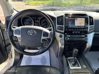 Toyota Land Cruiser 2015 - V8 4.5 D-4D Executive Standard Roof bild 12