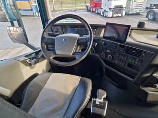 Volvo FH 2024 - 500 Globetrotter XL Cartransporter Blyss Modulo 6 - Like new - Low KM - I parkcool obrazek 16