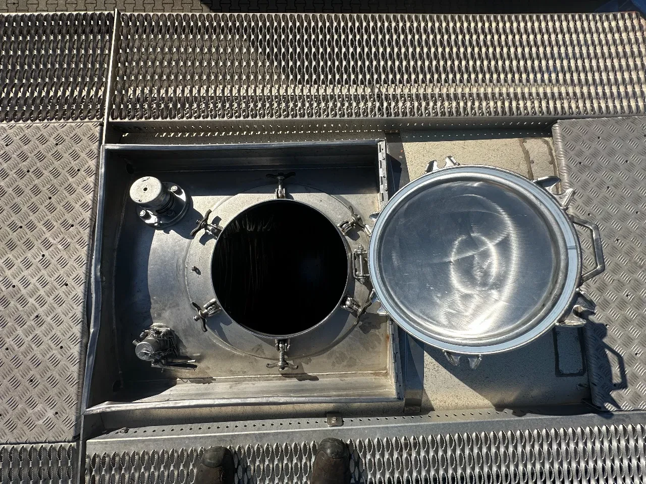 Van Hool 2003 - 35.000L / 1-comp. / 20FT swapbody / T7 / EMKD / ADR 5Y + CSC-inspection: 07/2028 imagen 17