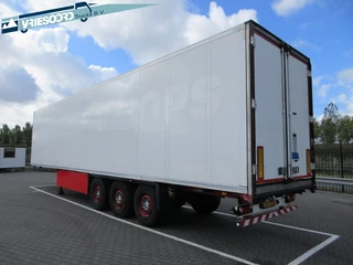 Schmitz Cargobull N/A 2015 - N/A SCB*S3B imagen 3