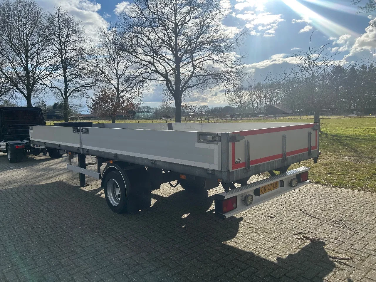 Bunk 2014 - 7 TON BE vlakke oplegger met aluminium luiken obrázek 4