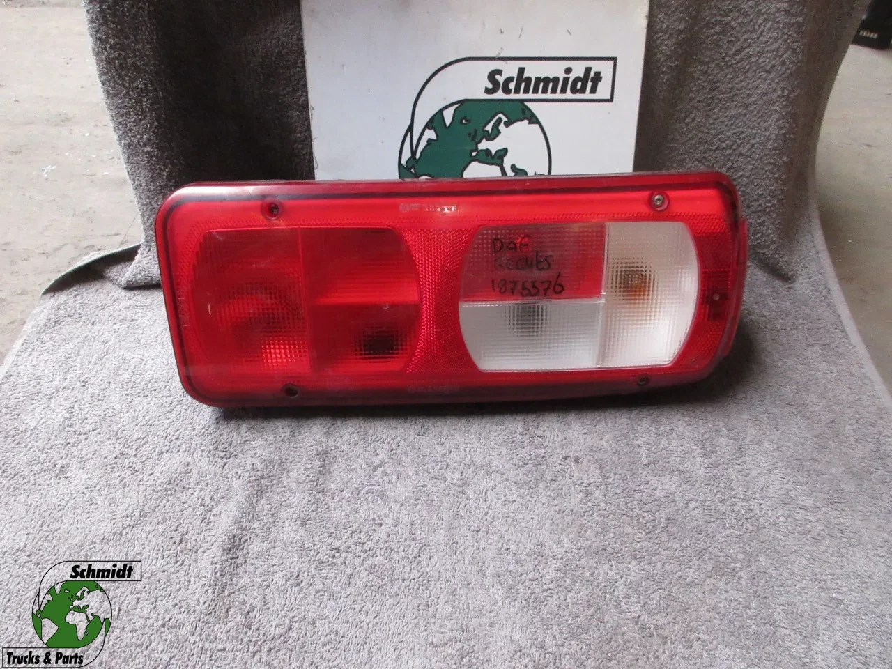 DAF - 1875576 ACHTERLAMP DAF XF CF LF EURO 6 RECHTS imagen 1