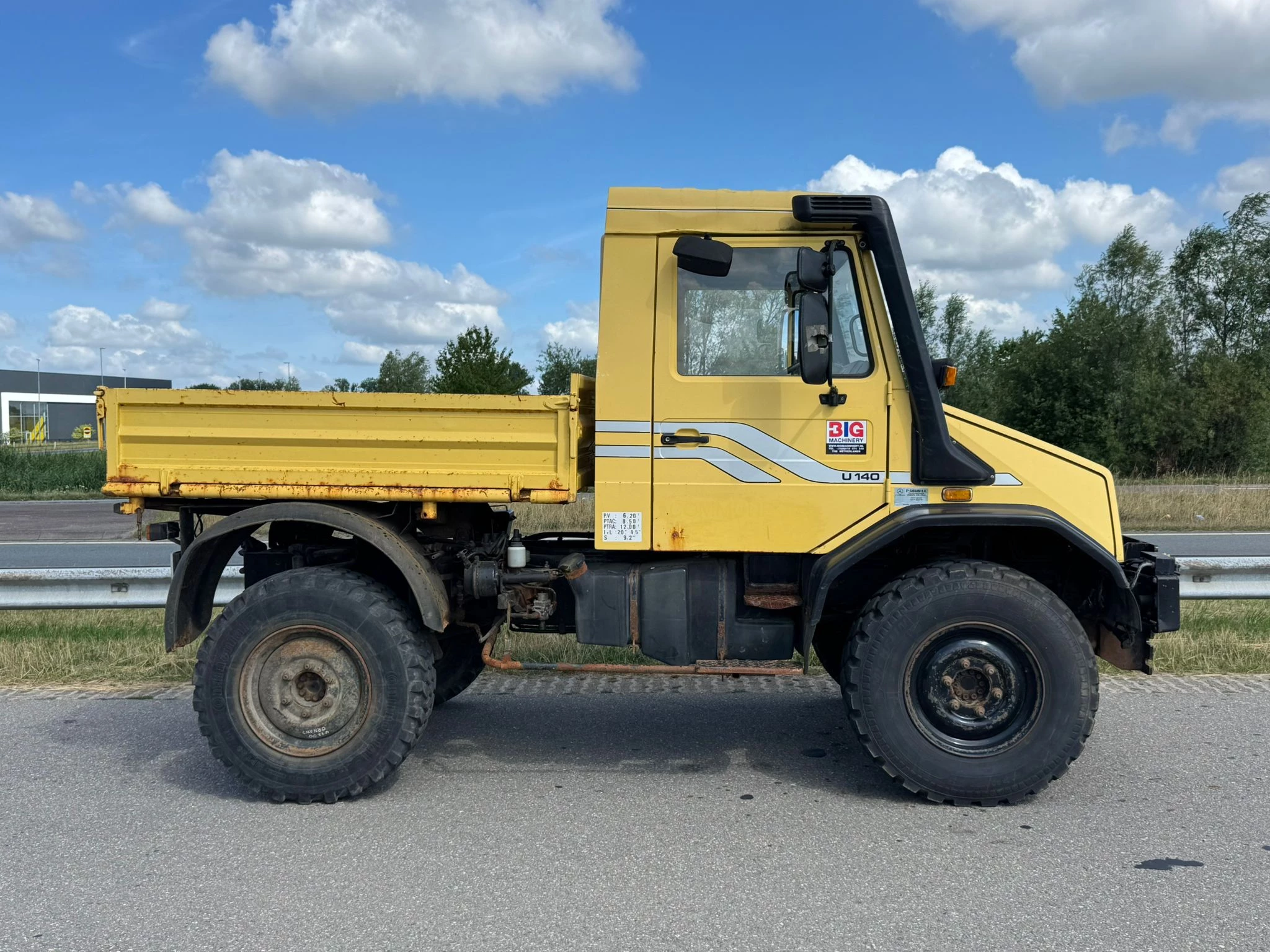 Mercedes-Benz Unimog U140 1994 immagine 6