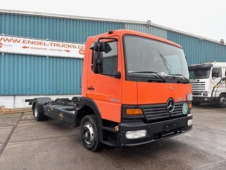 Mercedes-Benz Atego 1999 - 823L DAY CAB (6-CILINDER) 4x2 CHASSIS (MANUAL GEARBOX / SPER DIFFERENTIAL / 6-CILINDER ENGINE) imagen 2