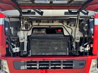 Volvo FH 2006 - 440 6x2 30T VDL Haakarm APK 10-2026 image 27