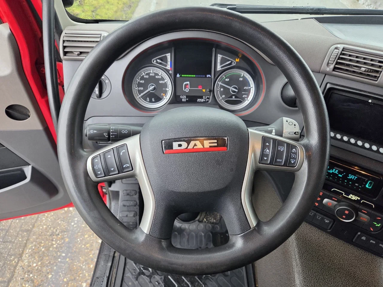 DAF CF 480 2021 - 8X2 + FASSI F545 obrázek 11