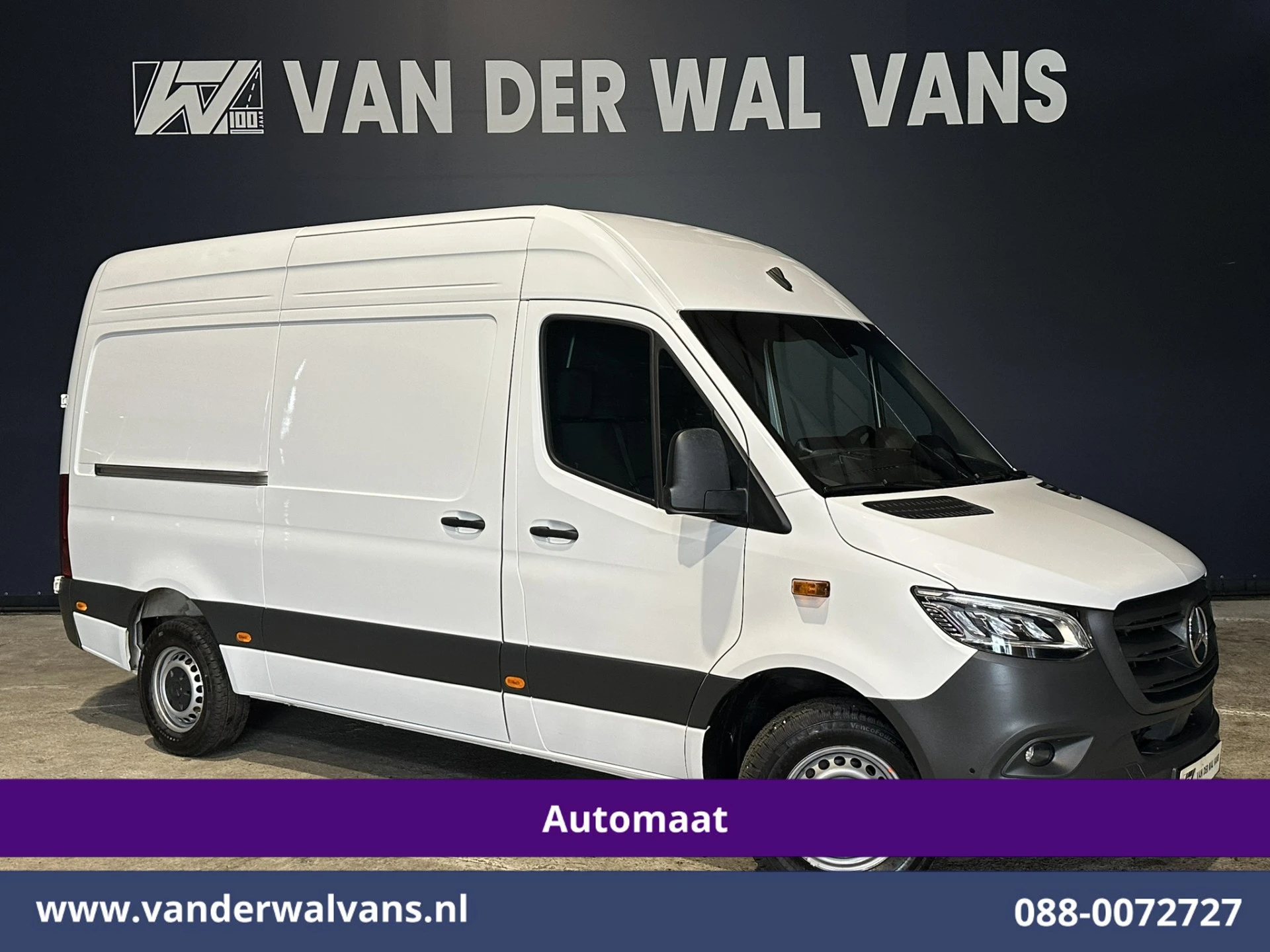 Mercedes-Benz Sprinter 2024 - 317 CDI 170pk 9G-Tronic Automaat L2H2 Euro6 Airco | Camera | Navigatie | Adaptieve Cruisecontrol | LED afbeelding 1