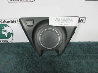 MAN - 81.28163-6018 BEDIENING PANEEL MAN 18.420 EURO 6 MODEL 2022 image 3 thumbnail