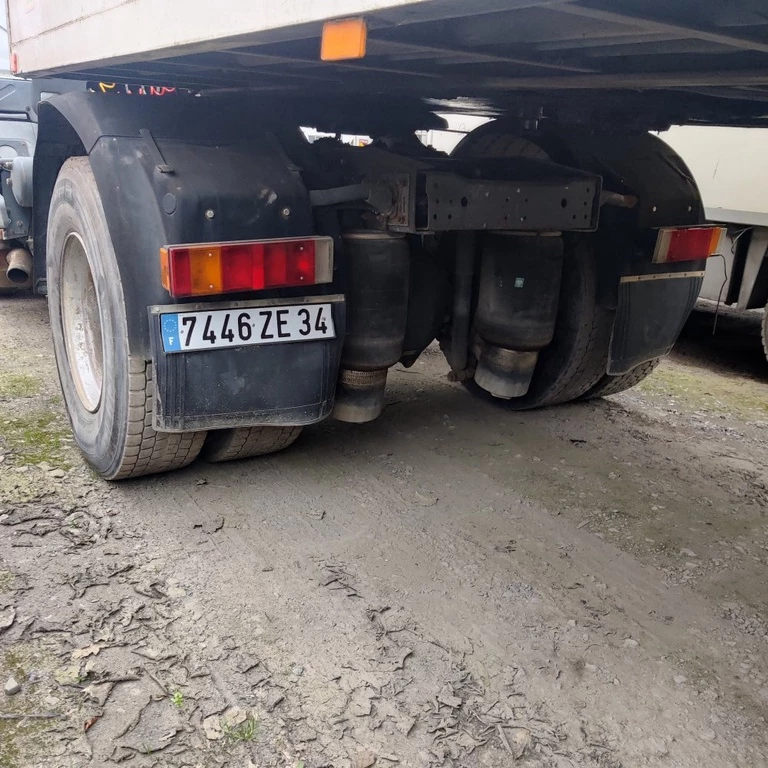 Renault 400 2002 zdjęcie 13