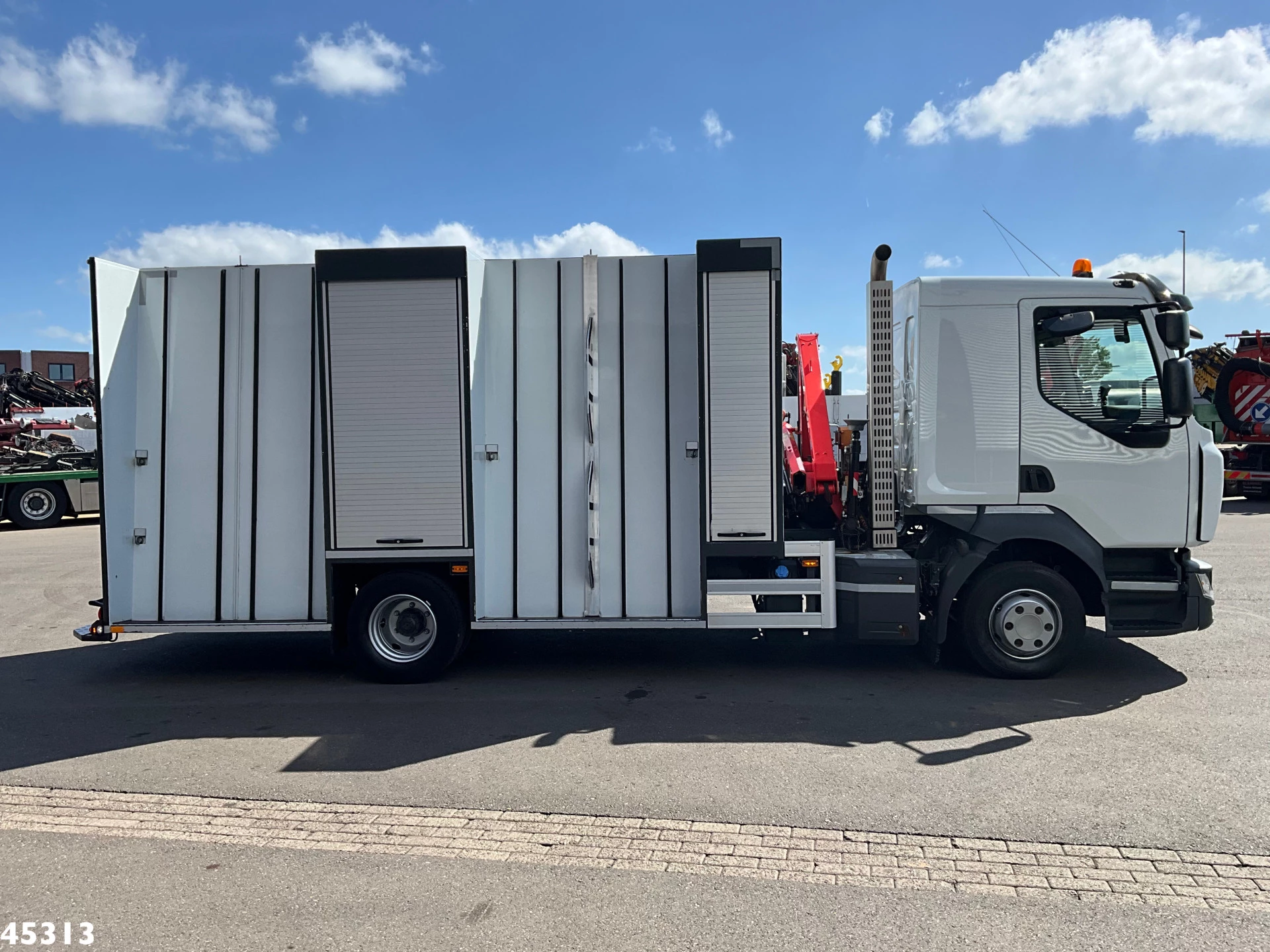 Renault D 220 Euro 6 Fassi 2,3 Tonmeter laadkraan Just 153.536 km! 2019 afbeelding 7