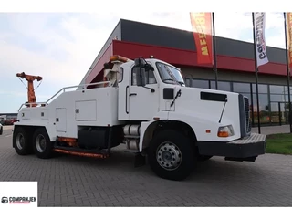 Volvo VNL 1993 - NL 10 Towing and recovery vehicle - 6x4 - 1993 - Complete! obrazek 1
