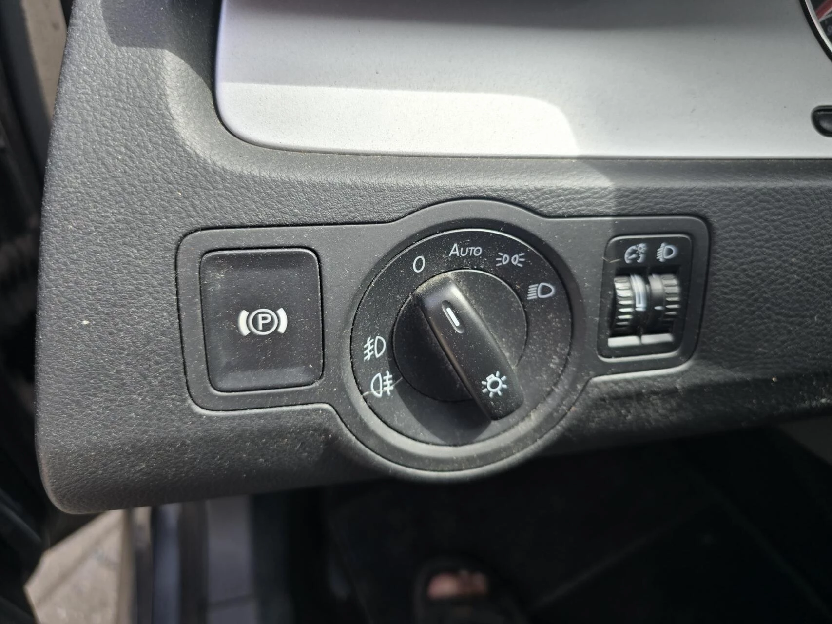 Volkswagen Passat 2010 - Variant 1.4 TSI Highline BlueMotion Let op loop op 3 cilinders. afbeelding 17