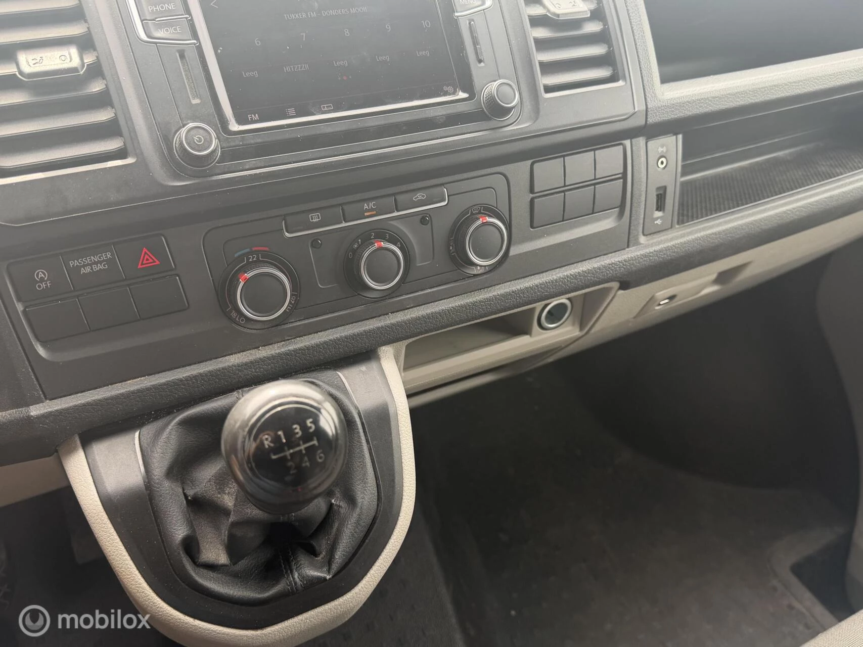 Volkswagen Transporter 2017 - 2.0 TDI L2H1 140pk 2017 afbeelding 16