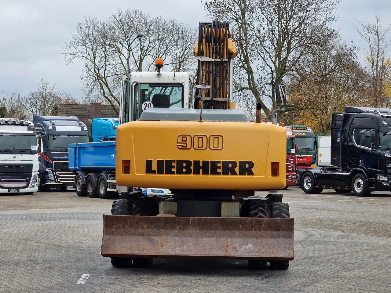 Liebherr 2009 - A900C - 95 KW - Central Greasing - imagem 7