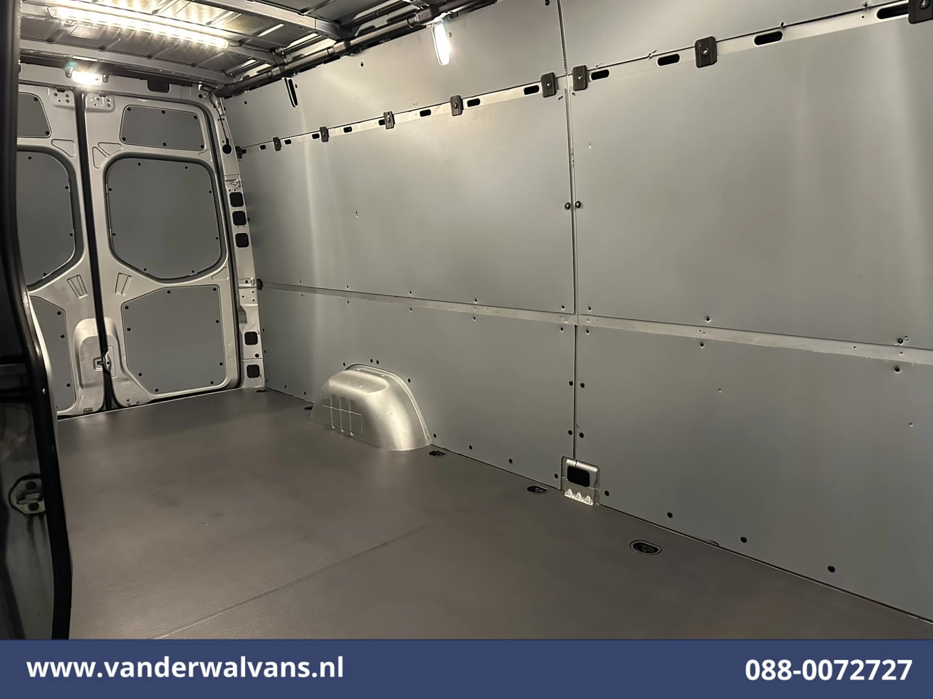 Mercedes-Benz Sprinter 2020 - 314 CDI 143pk L3H2 Euro6 Airco | Camera | Navigatie | Apple Carplay | Android Auto image 12