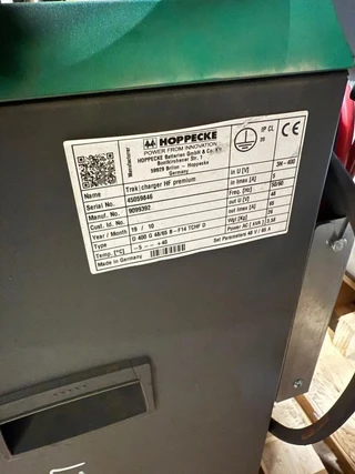 Hoppecke 3X 48V hoog frequent laders instelbaar 2019 image 2 thumbnail