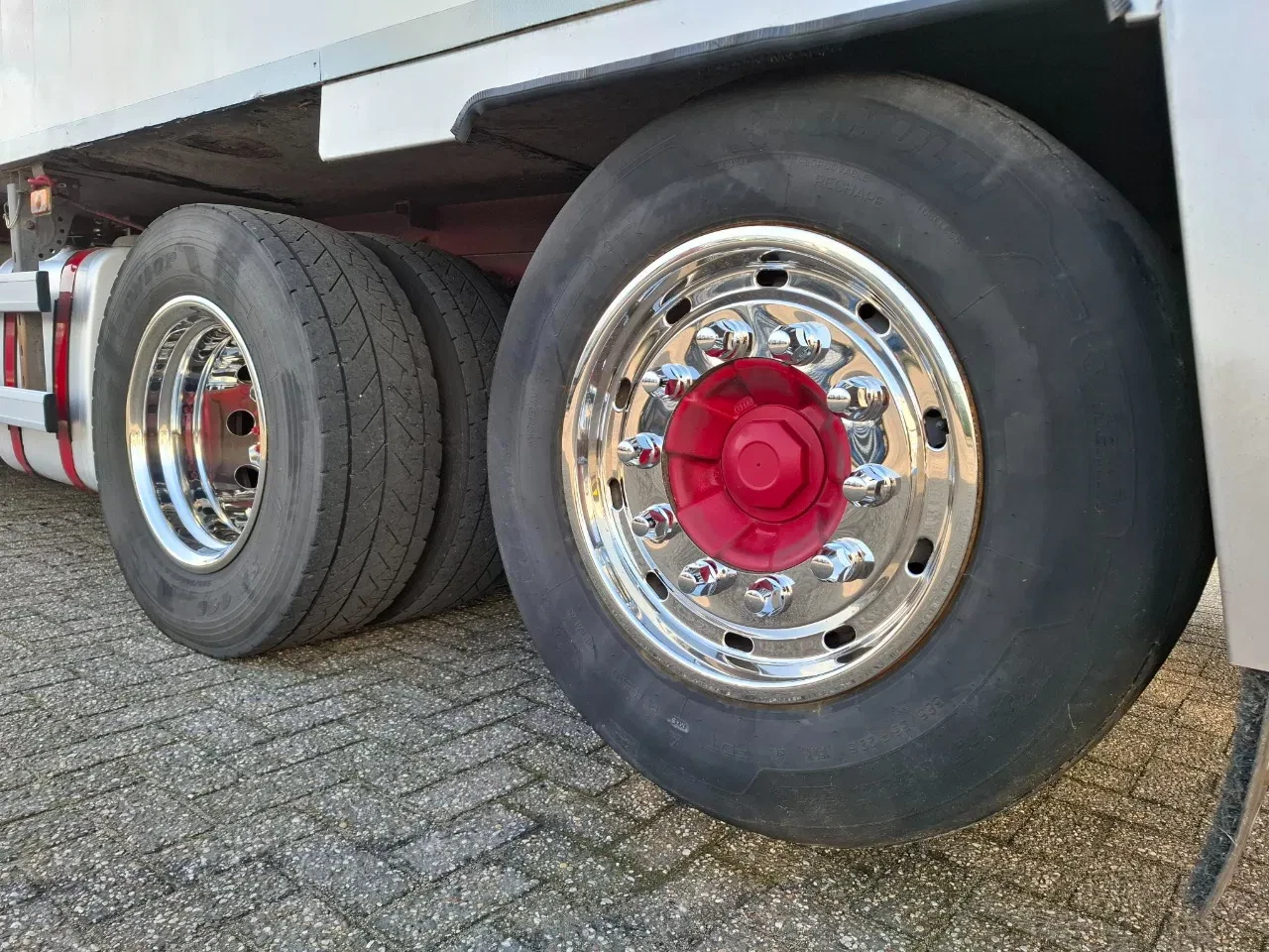 Volvo FH 2021 - FH4-500 / RETARDER / I-SAVE / XL / VEB+ / I-PARKCOOL / ACC / LWDS / 2XTHERMOKING UT1200 / 2X ON STOCK / EURO-6 / 2021 afbeelding 15
