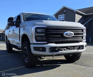 Ford F-250 2026 - USA 6.7 V8 Platinum Tremor image 6