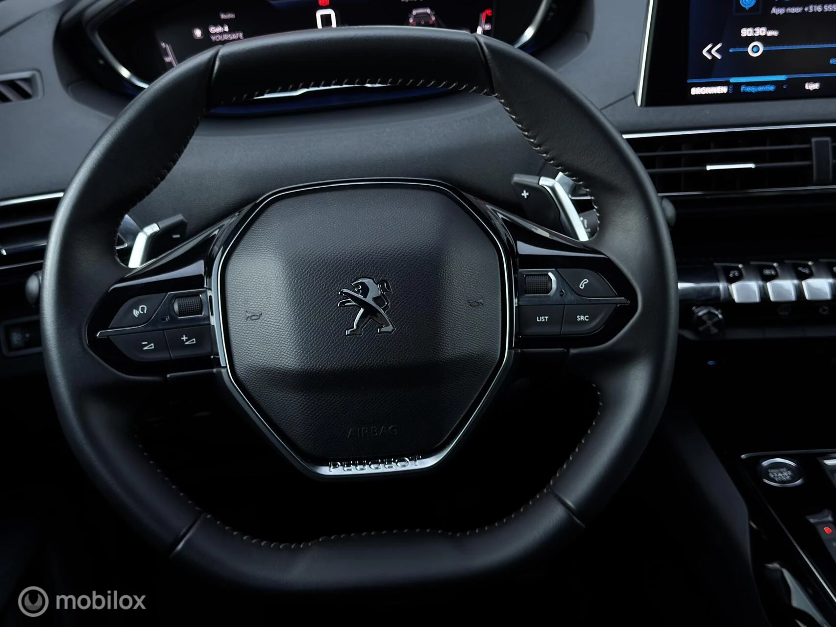 Peugeot 5008 2023 - 7PL Aut|LED|Navi|PDC|Nieuwe Distributieriem Set afbeelding 11