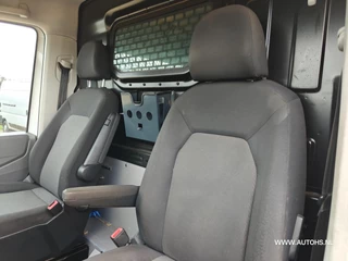 Volkswagen Crafter 2019 - 35 2.0 TDI L3H3 EL Highline , Euro 6 , 1e Eig. 3000 KG trekkracht , mooie bus , cruise , camera. imagen 13