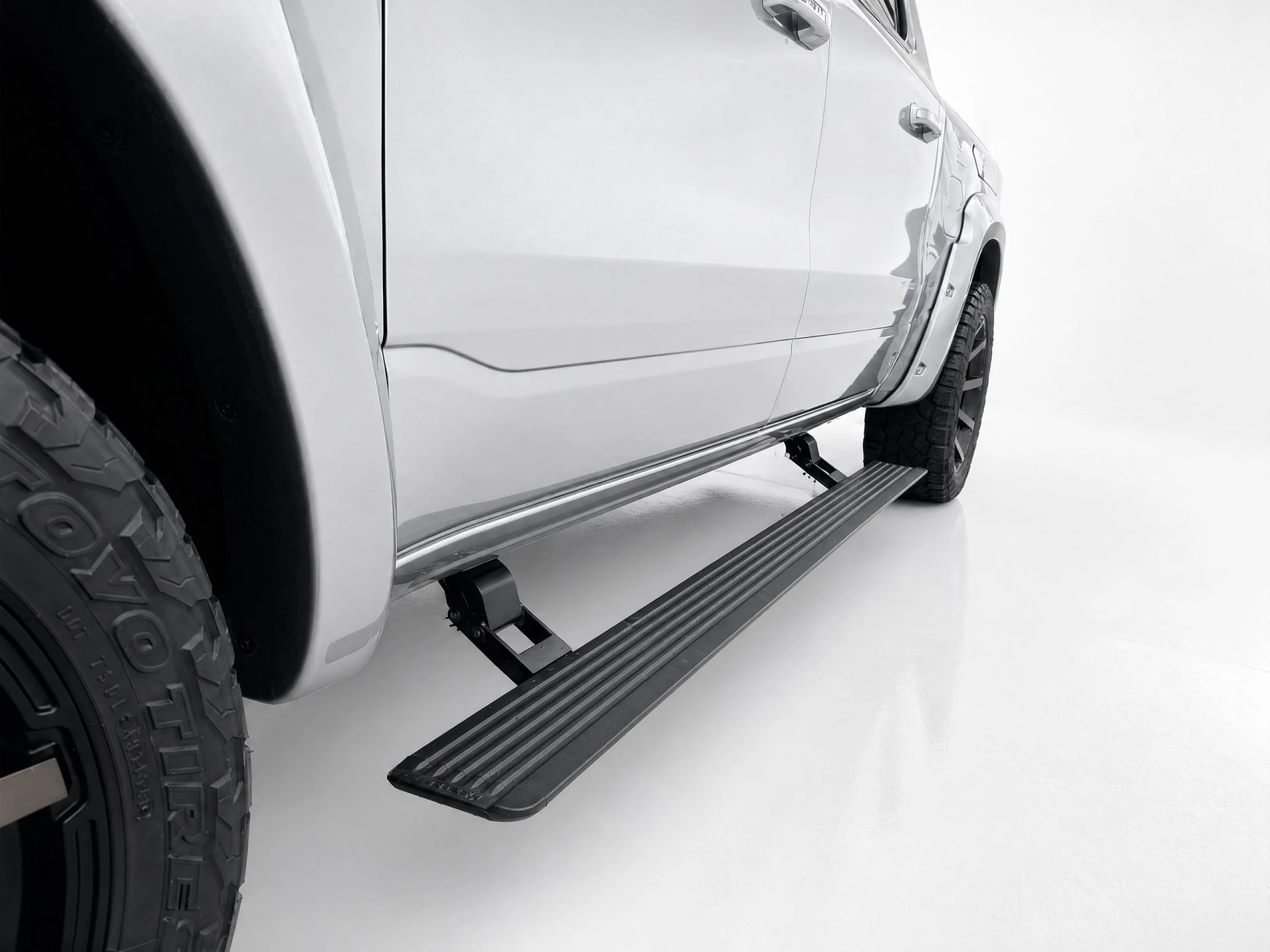 Dodge Ram Pick-Up 2022 - DODGE 5,7 V8 Hemi Longhorn - Night edition | LPG | Ramboxen | Virtuele binnen spiegel | XD velgenset 22INCH | Wide boddy | afbeelding 13