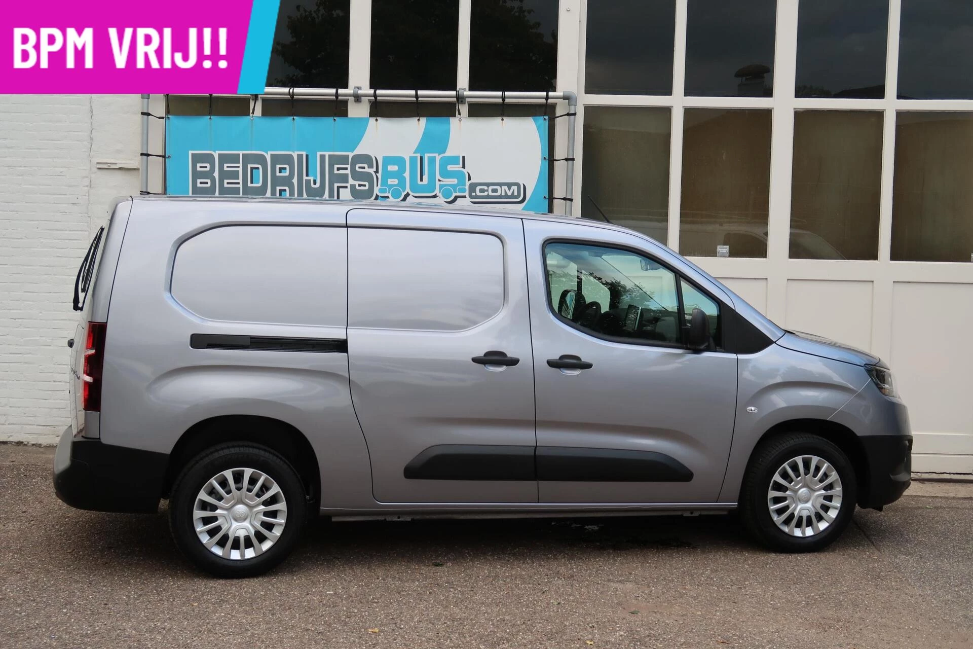 Toyota ProAce 2024 - CITY L2 Toyota GARANTIE|Bank|Carplay 102PK DIRECT! 1.5 D-4D Live Long Bild 2