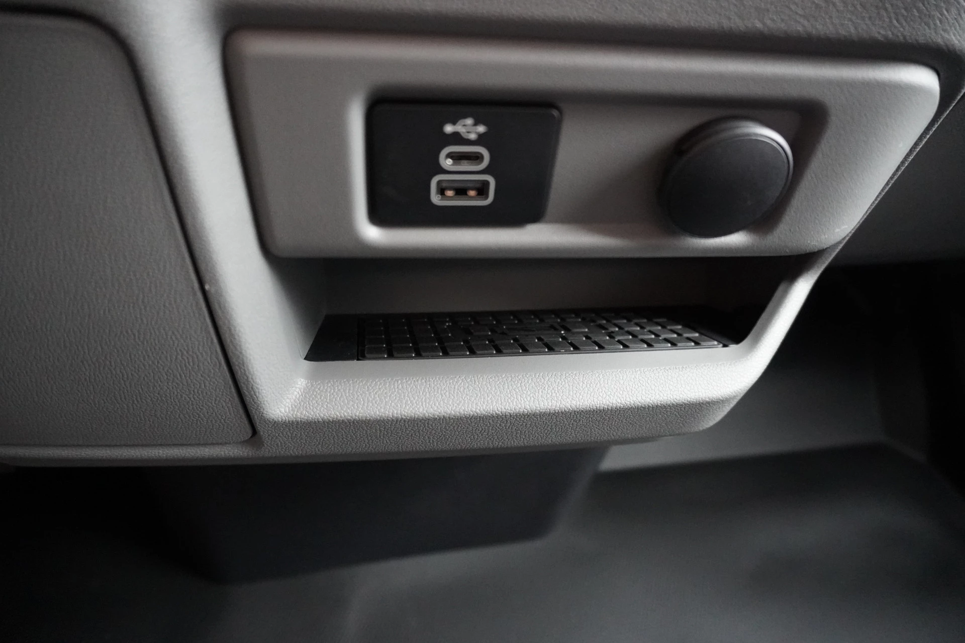 Ford E-Transit 2026 - Cust. L2H1 Sport 218PK Automaat Schuifdeur links en rechts imagen 29