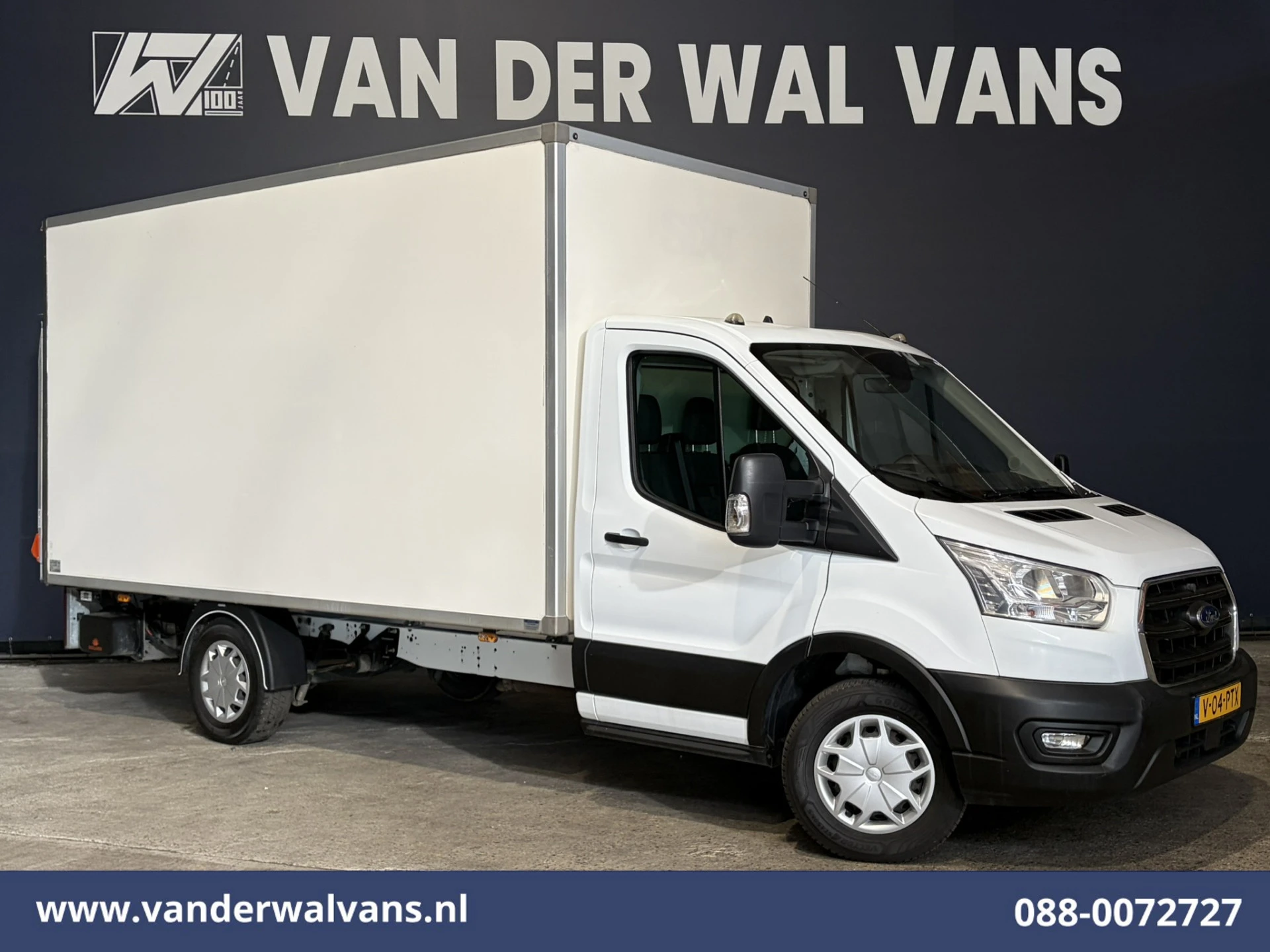 Ford Transit 2022 - 2.0 TDCI 160pk Bakwagen Laadklep Euro6 Airco | 1040kg laadvermogen | Cruisecontrol | Verwarmde voorruit obrázek 1