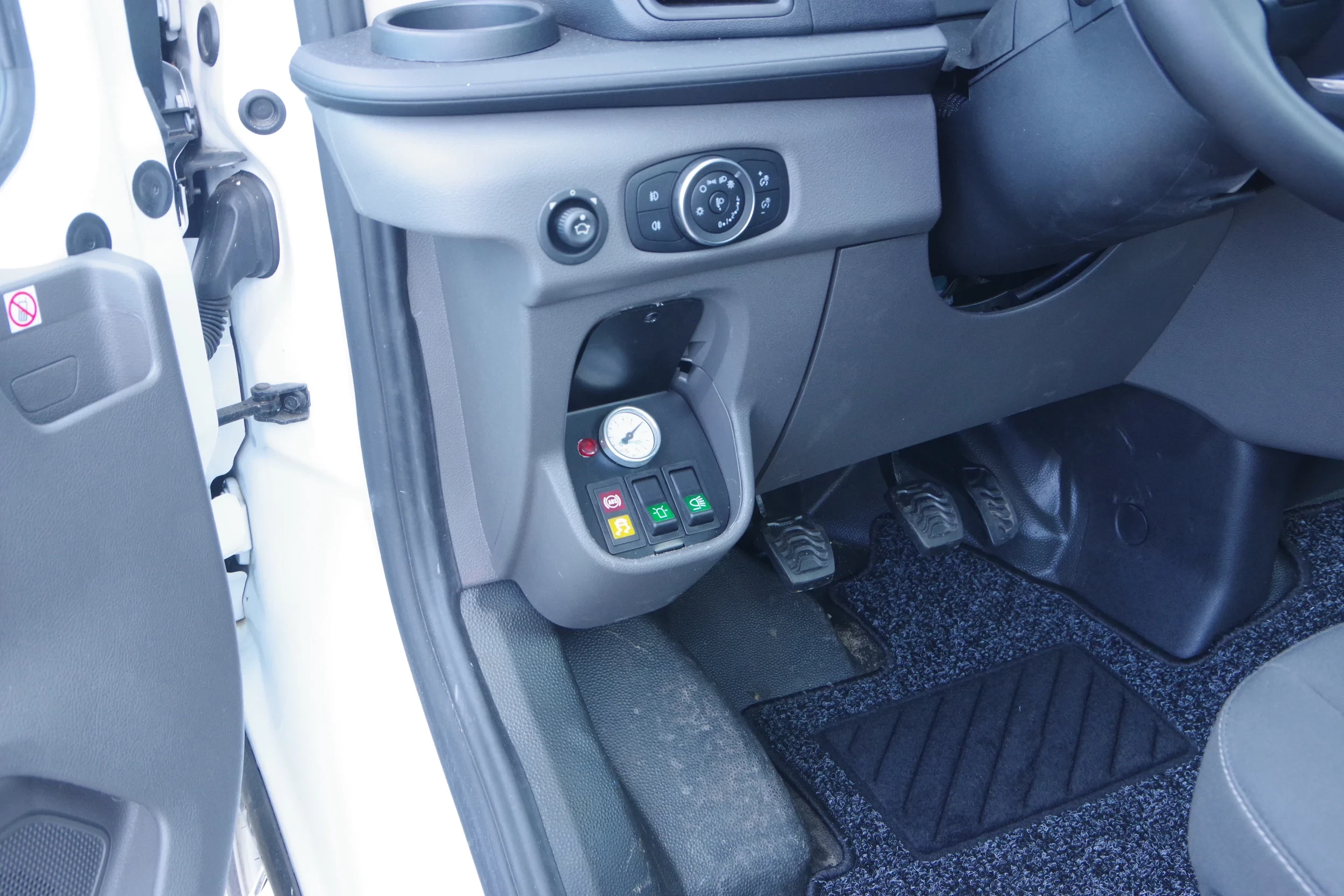 Ford Transit 2024 - 35-17 afbeelding 7