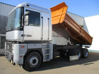 Renault Magnum AE 1993 - 385 TI , 6x4, 3 Way Tipper ,Manual , Airco ,Spring suspension te koop