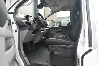 Ford E-Transit Custom 2026 - 320 L1H1 Limited 71 kWh 218pk - Keyless - Stoelverwarming - Camera - Carplay - Rijklaar obrazek 16