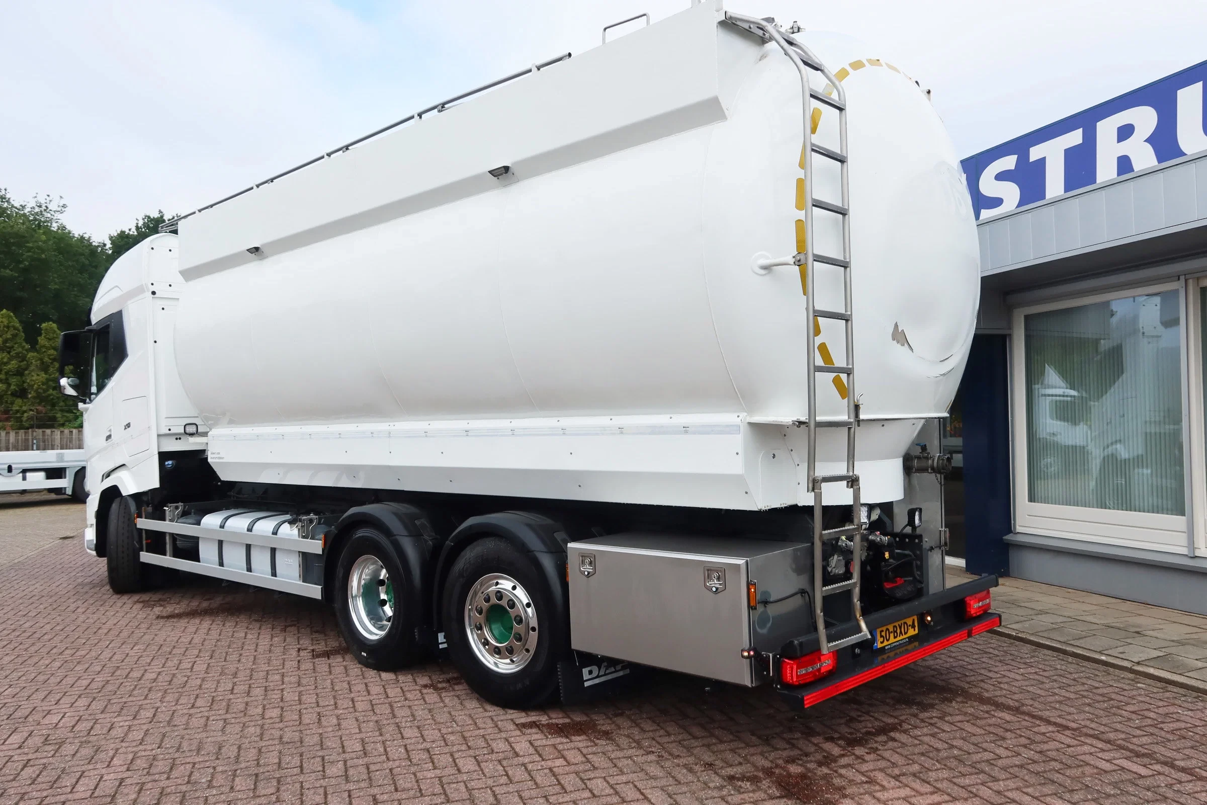 DAF XG 2023 - 480 FAN 6x2 Food silo 30 M3, Bed 2x Euro 6E afbeelding 25