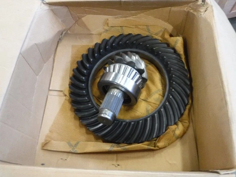 MAN - 81.35199-6598 81.35199-6636 KROONWIEL+PION (NEW) TGA /TGS/TGX immagine 1