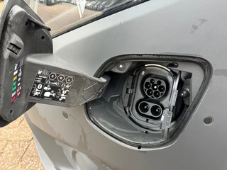 Mercedes-Benz eVito 2025 - 66 kWh 261 km WLTP Snelladen - L2 Lang - Apple Carplay - Betimmerd afbeelding 3