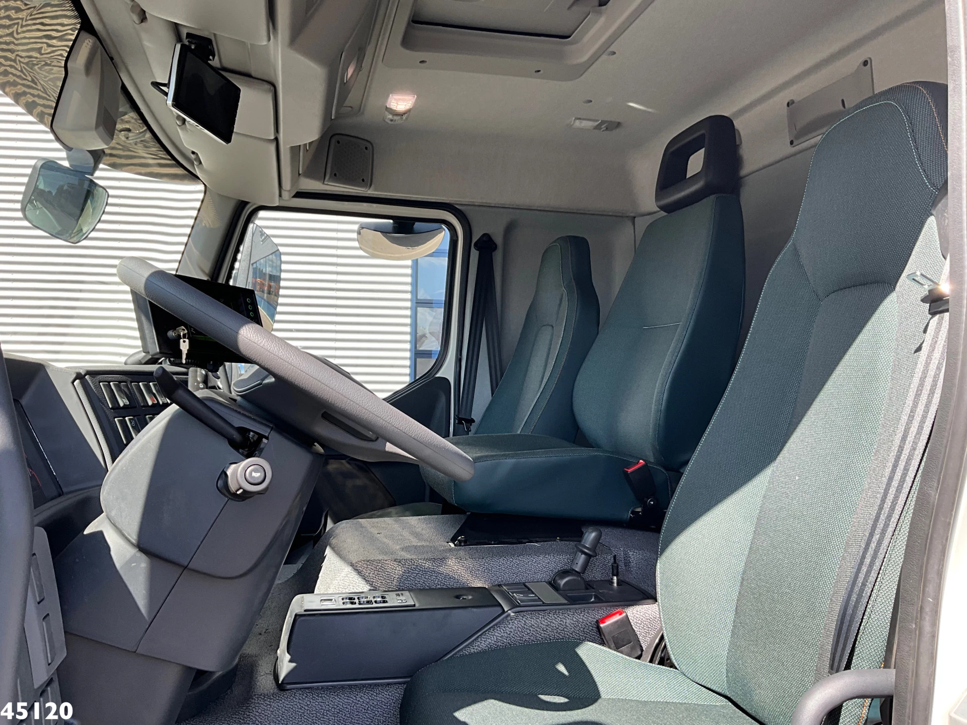 Volvo FE 350 Norba MF 300 22m³ 2 compartimenten NEW and UNUSED! 2025 obrázek 15