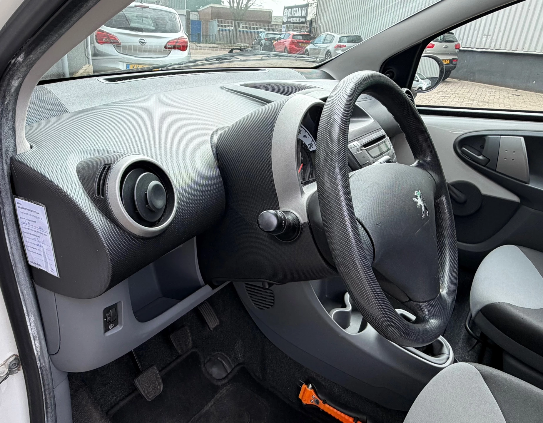 Peugeot 107 2010 - 1.0-12V XR bj.2010 Stuurbekr|Radio|Nette staat. obrázek 15