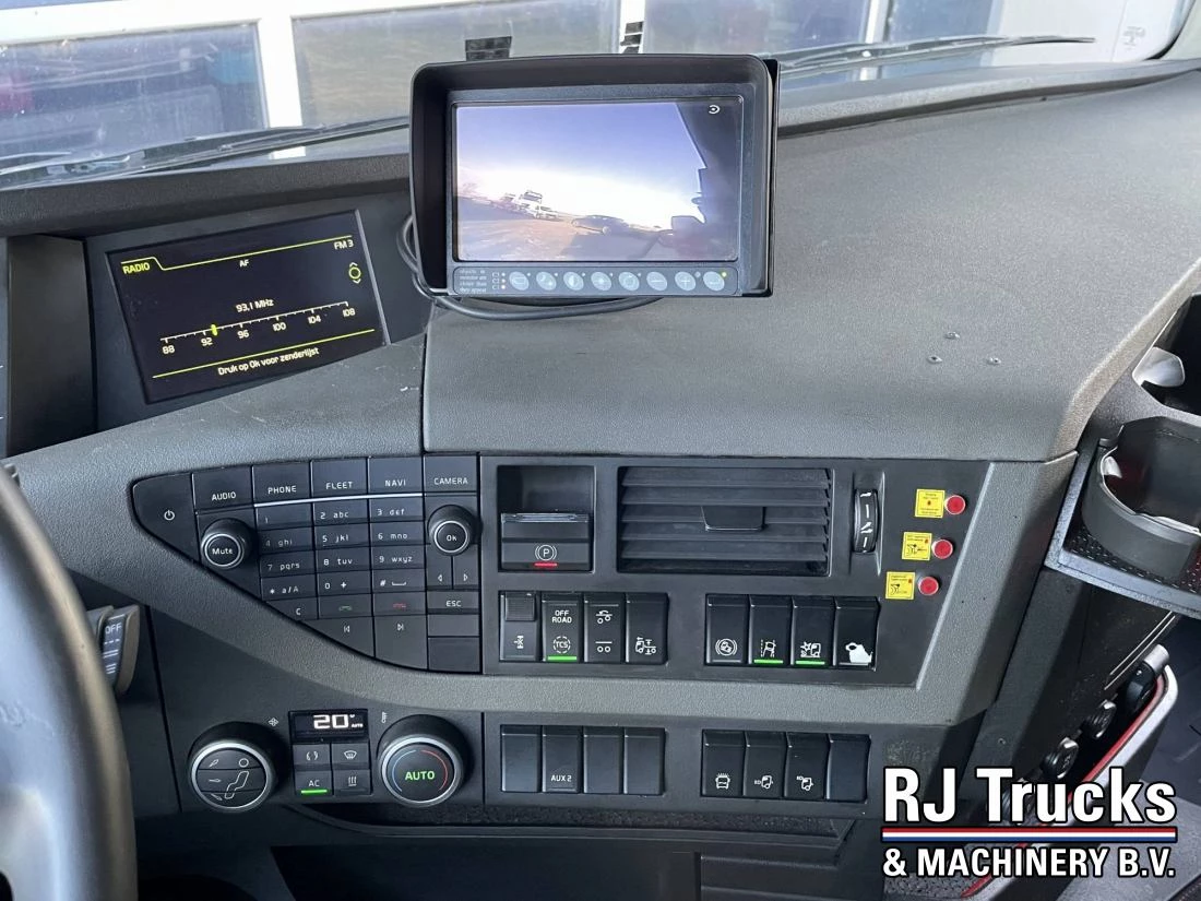 Volvo FH 2015 - 460 GlobeXL - 6x2 | 25 T Hooklift | Lift/Steer axle | NL Truck zdjęcie 26
