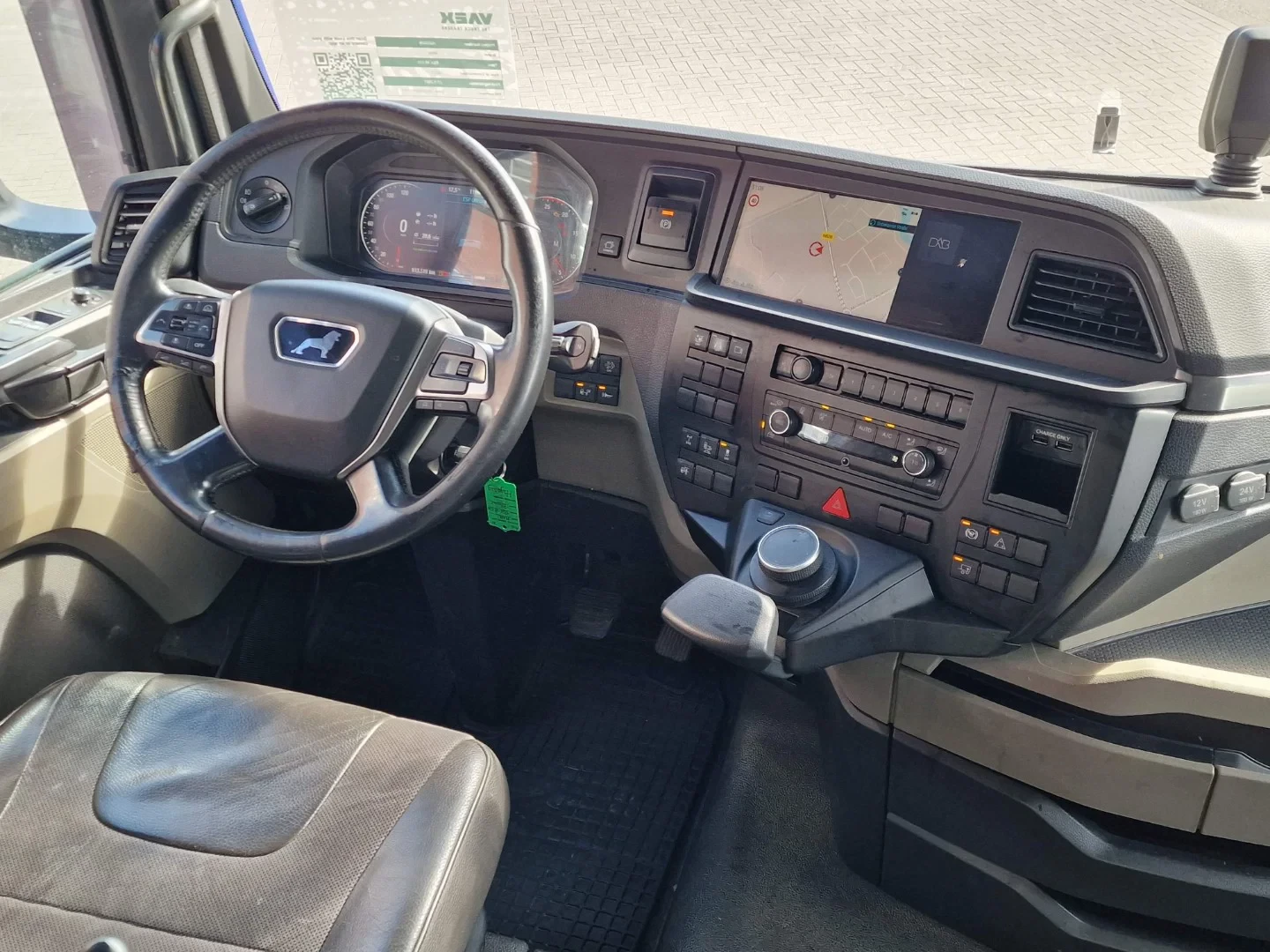 MAN TGX 2021 - 18.510 4x2 - Full spec - Retarder - Full air - Navi - 2x tank obrázek 18