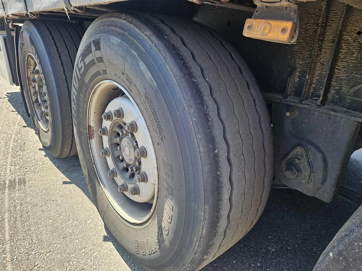 Pacton T3 001 /3 axle curtainsider /saf disc/ apk tuv/13-03-2027. 2004 image 13