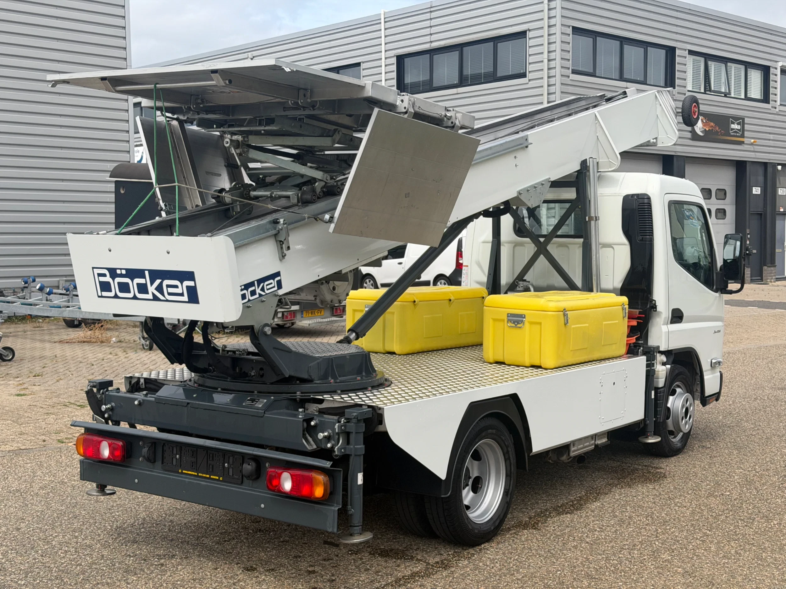 FUSO Canter 2024 - 3S15 Verhuis/Ladder 30M Böcker Lift 18000KM EURO 6 BPM VRIJ afbeelding 5
