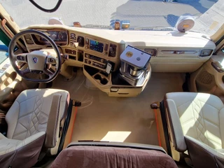 Scania S 2019 - S580 Highline - Full spec - Show truck - BUFFL interior - Retarder - Full air - Night clima image 13