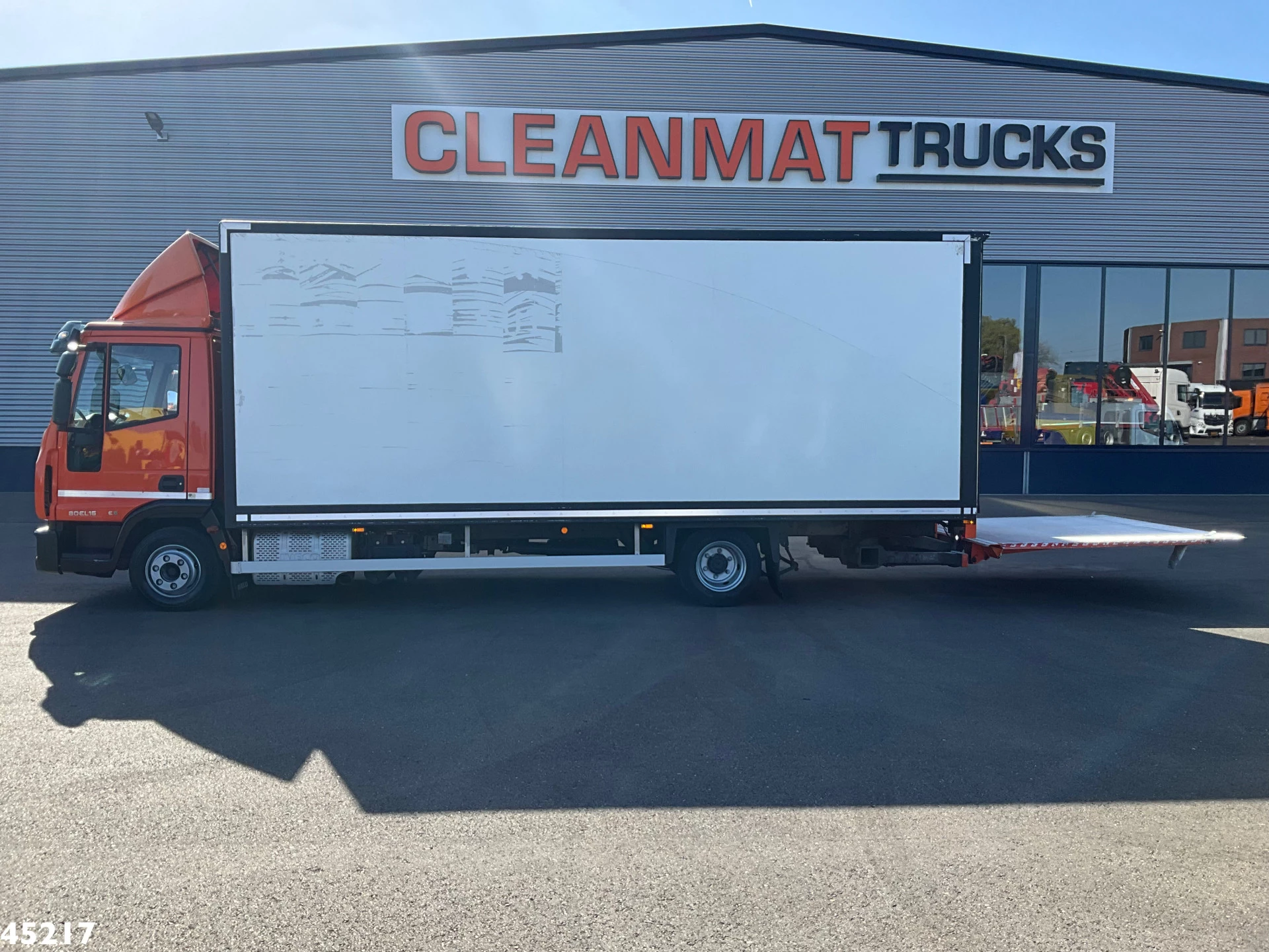 Iveco Eurocargo 2015 - ML80EL16 Euro 6 DHollandia laadklep immagine 1
