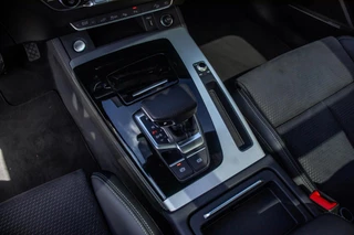 Audi Q5 2023 - 55 TFSI e S-Line Competition, BTW, Pano, Luchtvering obrazek 19